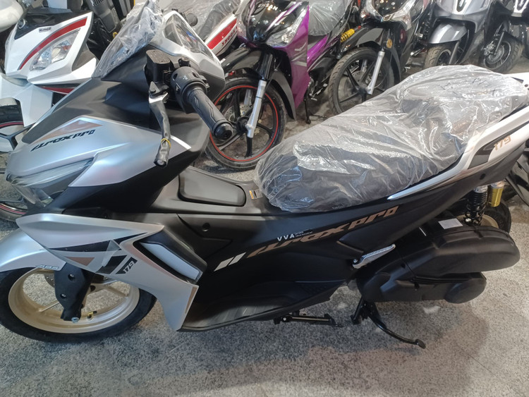 موتور سیکلت طرح ایروکس پرو 179 زیگما ABS 1405