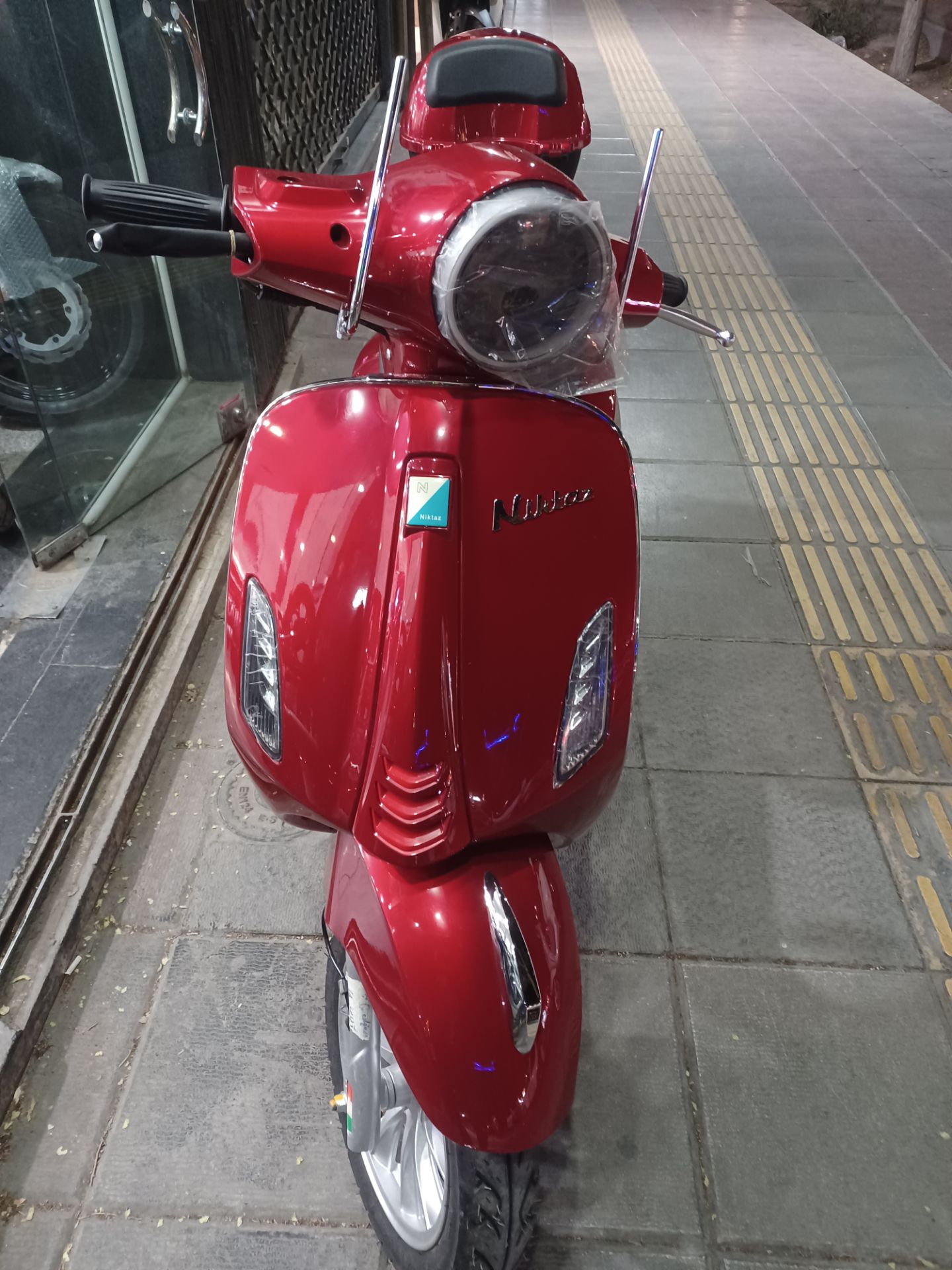 موتور سیکلت نیکتاز GT 160CC طرح وسپا اسکوتری 1405 ترمزABS