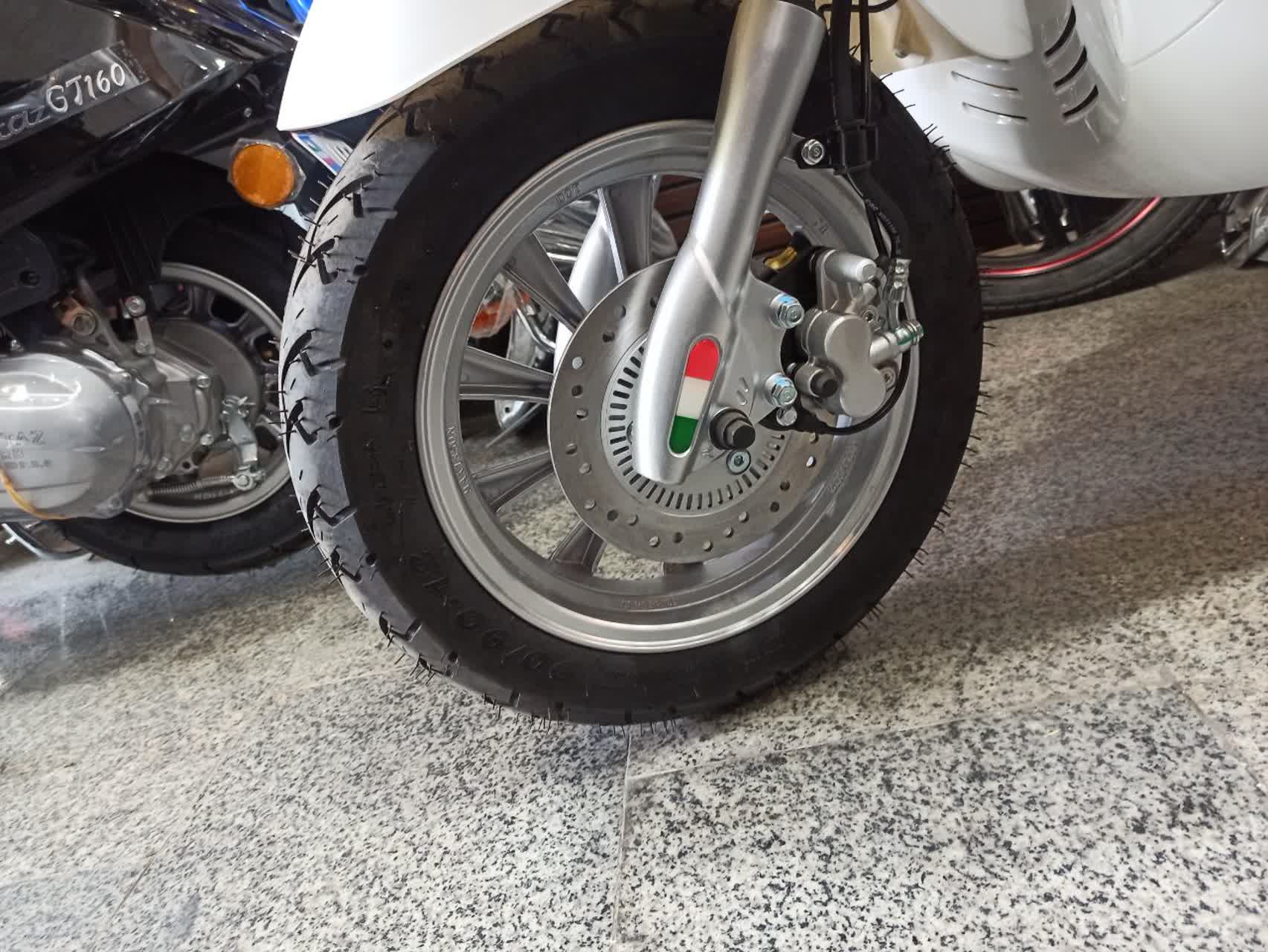 موتور سیکلت نیکتاز GT 160CC طرح وسپا اسکوتری 1405 ترمزABS