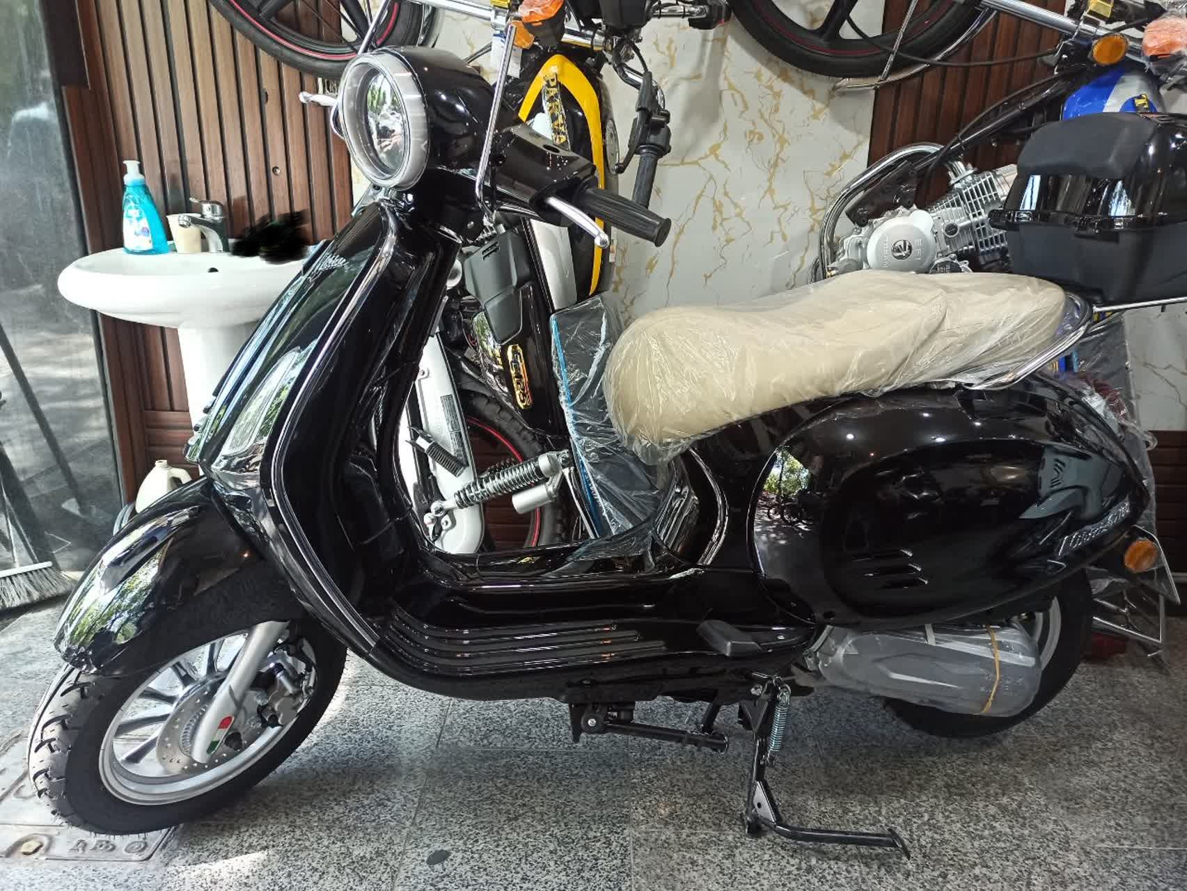 موتور سیکلت نیکتاز GT 160CC طرح وسپا اسکوتری 1405 ترمزABS
