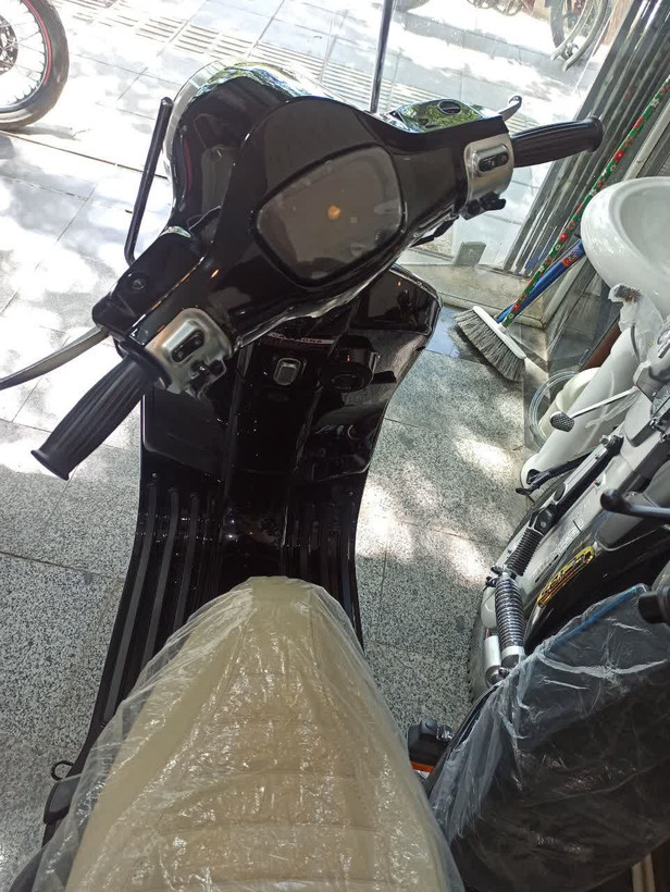 موتور سیکلت نیکتاز GT 160CC طرح وسپا اسکوتری 1405 ترمزABS