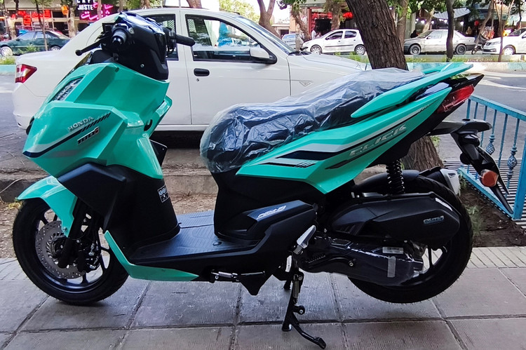 موتور سیکلت طرح واریو نیکتاز کلیک 180cc ترمز ABSجلو عقب دیسک 1405