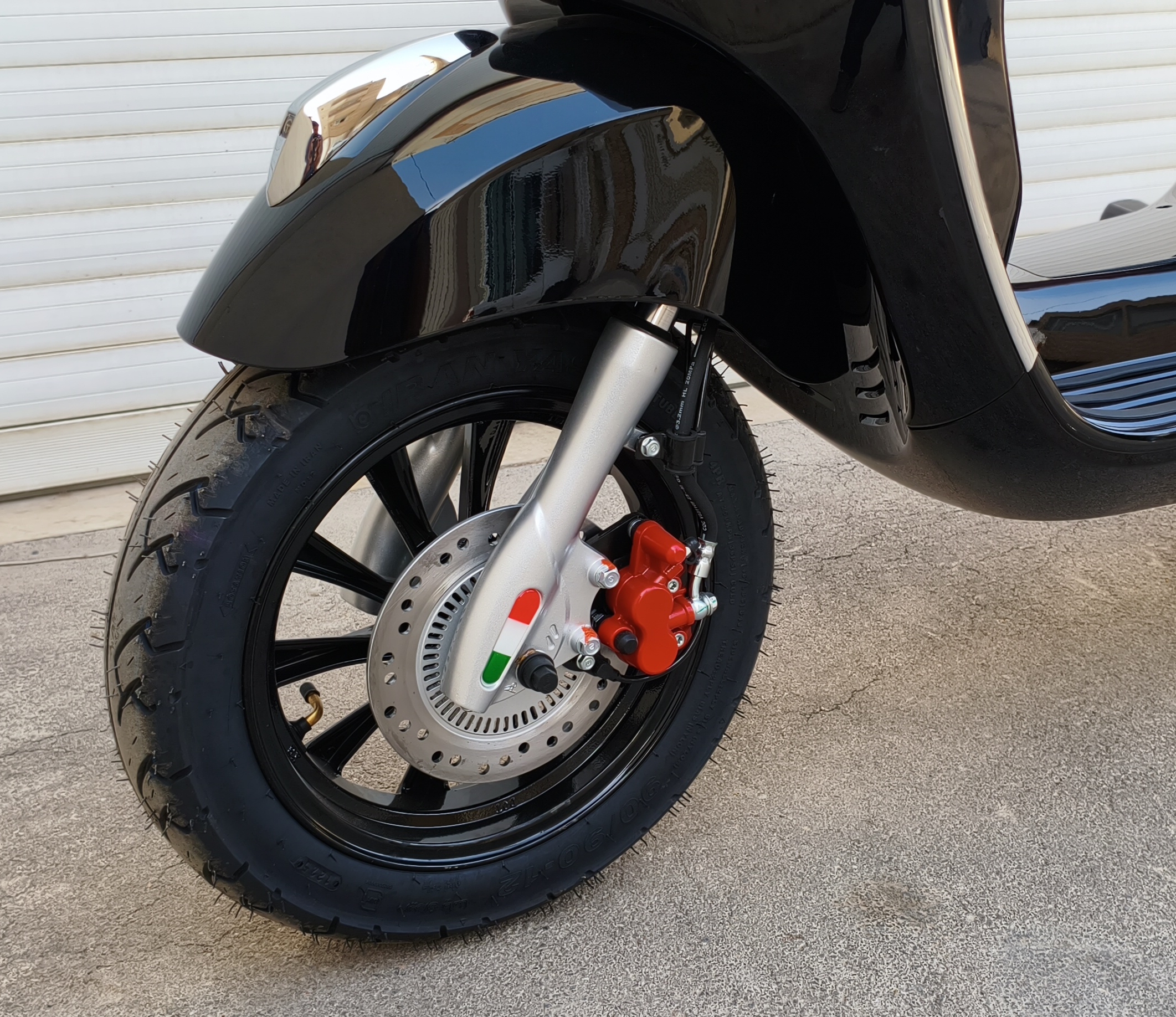 موتور سیکلت نیکتاز GT 160CC طرح وسپا اسکوتری 1405 ترمزABS